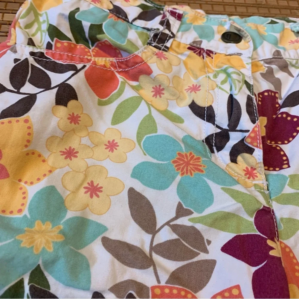 Gymboree floral shorts size 8